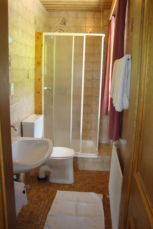 Schachengut Villa Bad Gastein Ruang foto