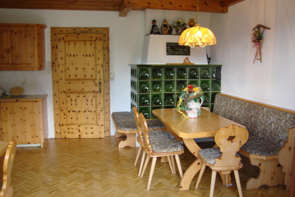 Schachengut Villa Bad Gastein Ruang foto