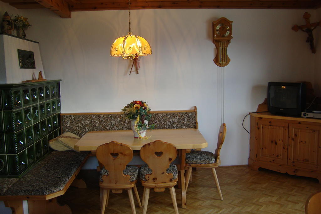Schachengut Villa Bad Gastein Ruang foto