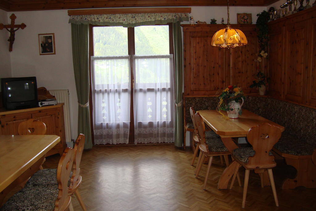 Schachengut Villa Bad Gastein Ruang foto